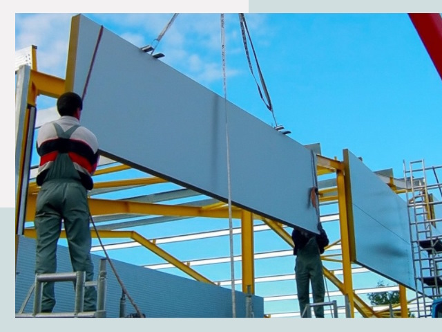 Монтаж сэндвич-панелей в Красноуфимске от 609 руб.