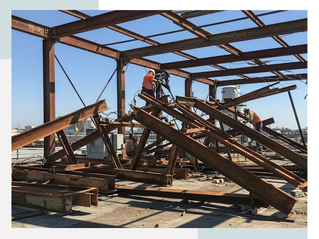 Демонтаж металлоконструкций в Красноуфимске от 609 руб.